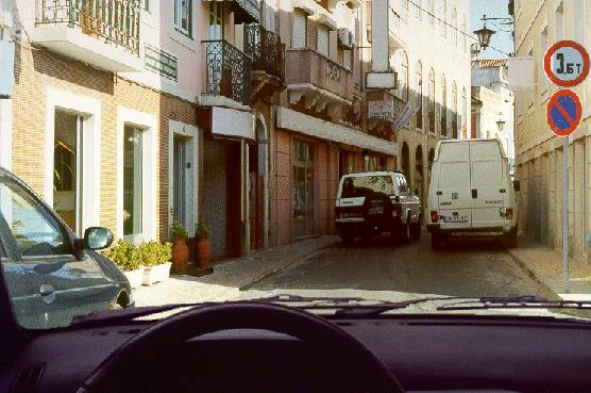 A sinalização sobre limites de peso refere-se a: — pergunta R11Q0014 do exame de código IMT