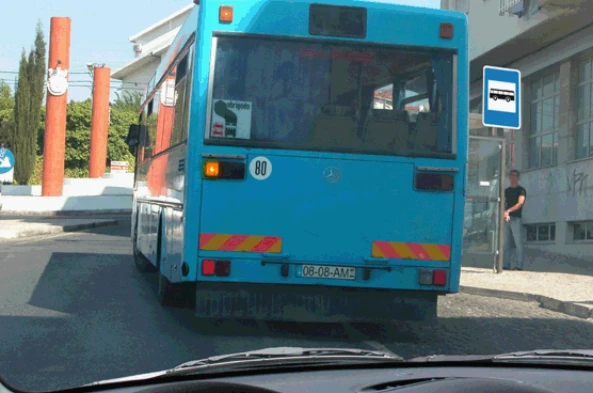 Transito dentro de uma localidade: — pergunta R11Q0065 do exame de código IMT