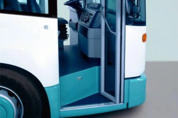O comprimento máximo legalmente admitido para os autocarros articulados, é: — pergunta R4Q0070 do exame de código IMT