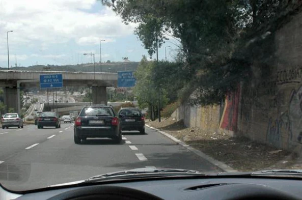 Neste local: — pergunta R7Q0146 do exame de código IMT