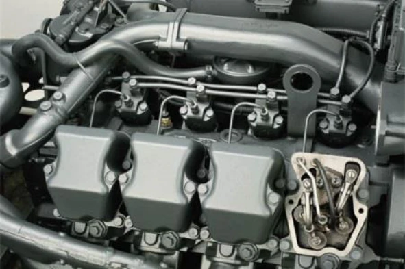 A função do injector nos motores de ciclo diesel, é: — pergunta R7Q0280 do exame de código IMT