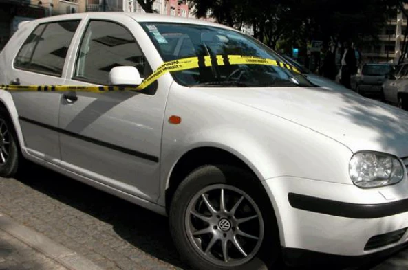 Se um veículo estiver estacionado indevidamente, pode ser bloqueado? — pergunta R9Q0192 do exame de código IMT
